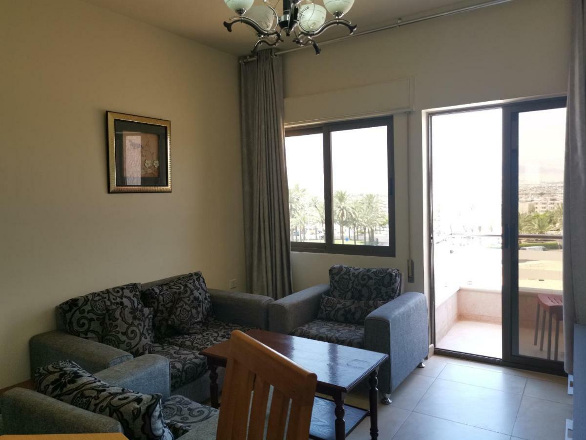 Al Jawad Suites Aqaba Eksteriør billede