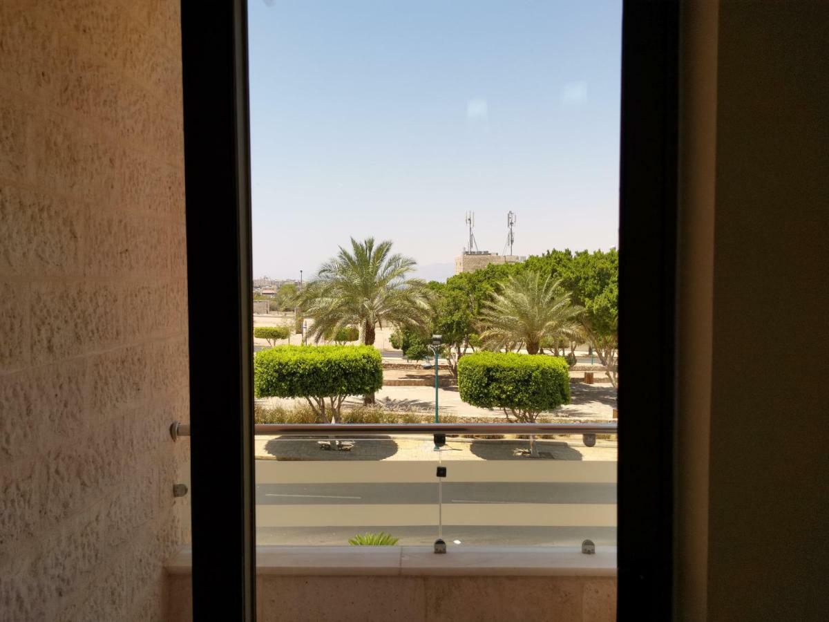Al Jawad Suites Aqaba Eksteriør billede